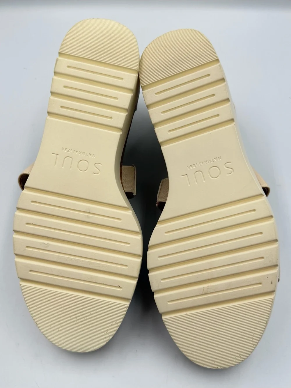 Soul Naturalizer Goodtimes Wedge Criss Cross Straps Womens 7.5W Back Zip